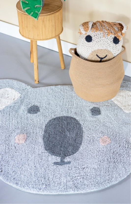 Detailfoto KidsDepot Beer tapijt β zacht hoogpolig katoen