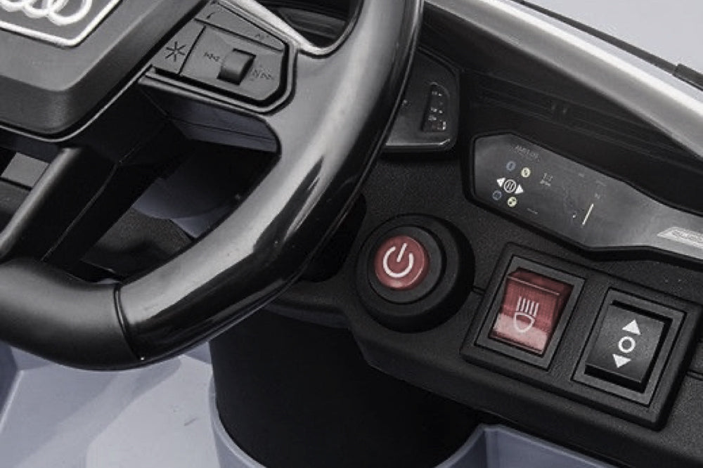 Audi Rs6,12 Volt Elektrische Kinderauto Met Rubberen Banden, Leder Zitje En Meer!