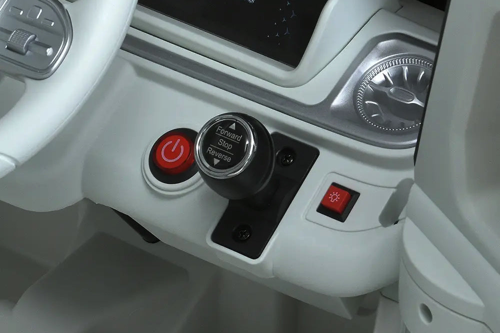 Mercedes Benz Eqg, 12 Volt Elektrische Kinderauto Met Rubberen Banden, Leder Zitje En Meer!