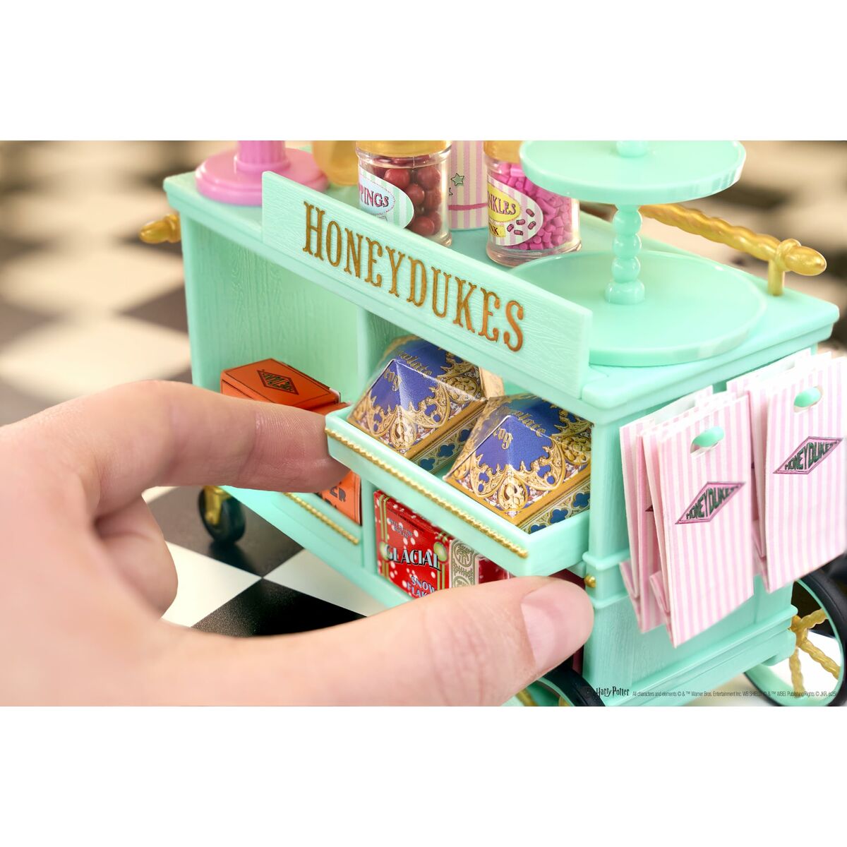 V3H86B455FA3EB43B6B6DE6F1E8902D1A21R6477633P10