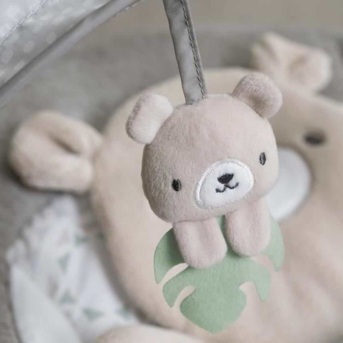 V5HEF6815CF46FF758C33308959CCED4237R3625022P6