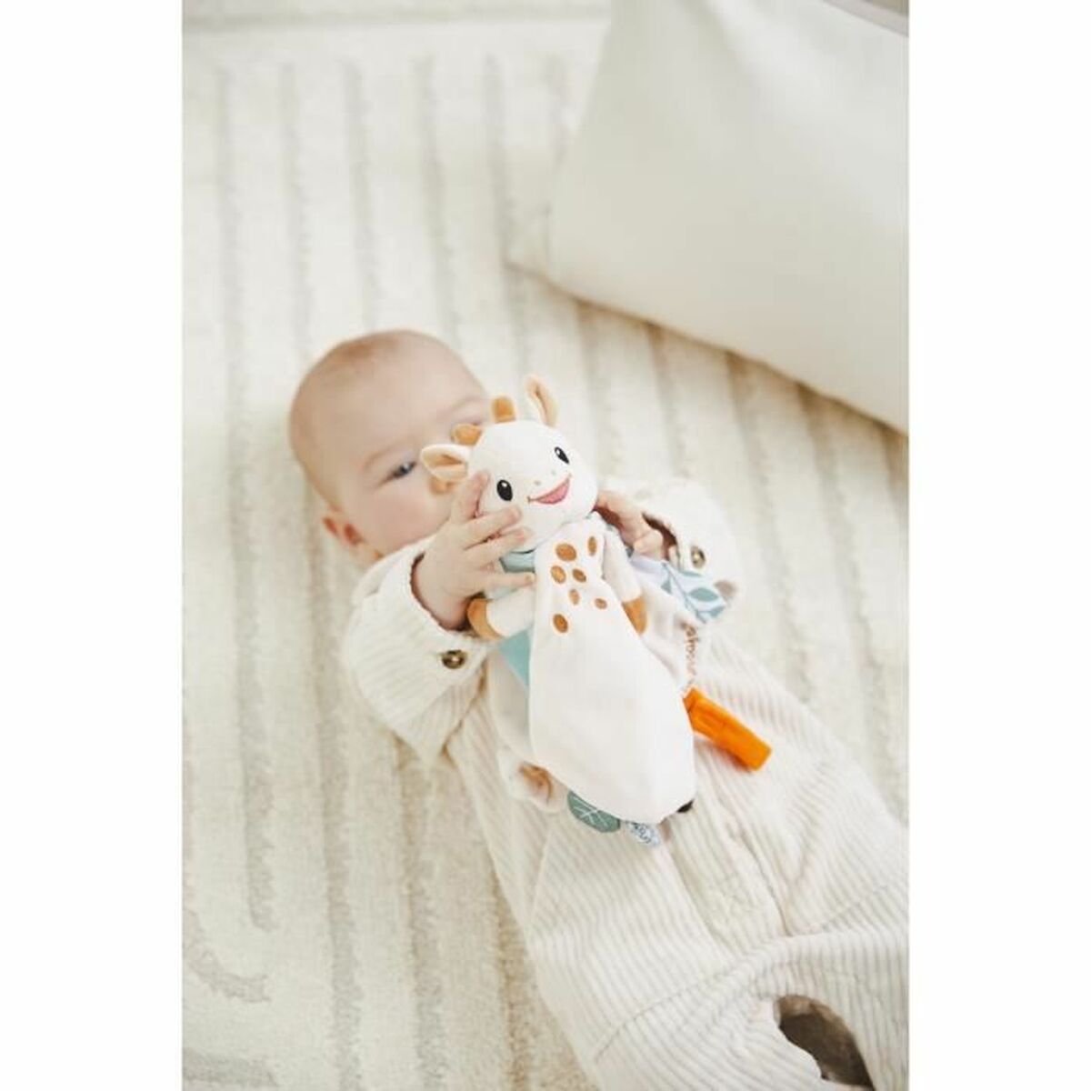 V3H39B83240093FA528F1740D79922F6394R5775276P4