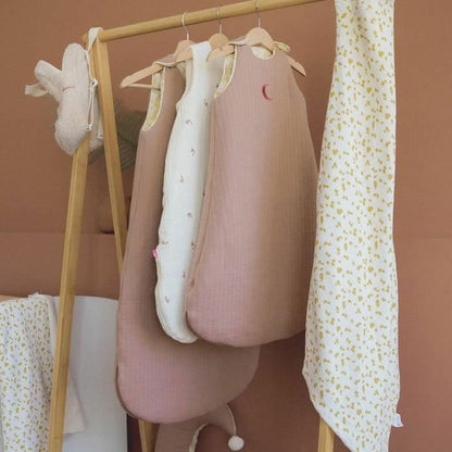 V3HECAA173D21D394361556CE2627AD97AAR5774121P4