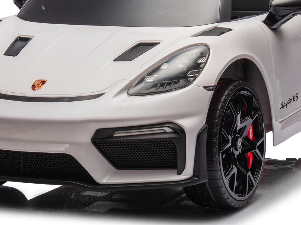 Porsche Spyder RS 12V kinderauto – luxe elektrische sportwagen met rubberen banden, leren zitje & afstandsbediening | Kiddoplay