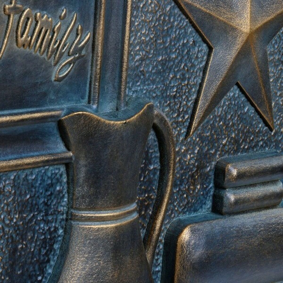 V11H9B7919774C7C39CA89790BC7941E12AFR4985158P3