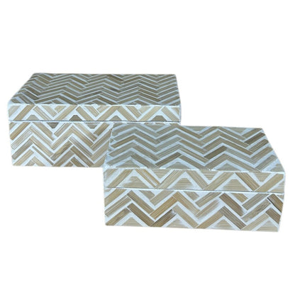 V4H55C370E3E4C19FC03F549B7B782C4101R7197776P1