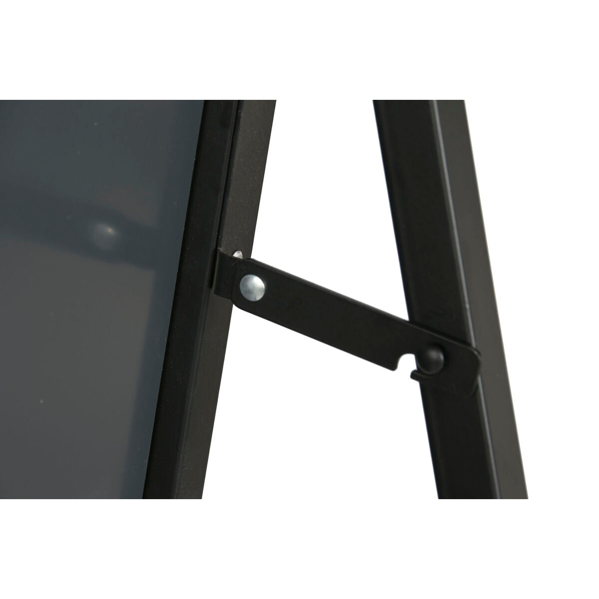 V1HF5626F6726BD307D22B6EE61705CE72FRP9