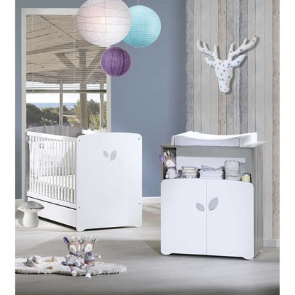 BABY PRICE BLAD duo babykamer – wit ledikant en commode met bladgrepen