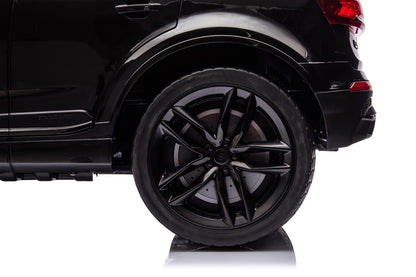 Audi Q7 12V kinderauto (Zwart) – elektrische kinderauto met rubberen banden, kunstleder zitje & afstandsbediening | Kiddoplay