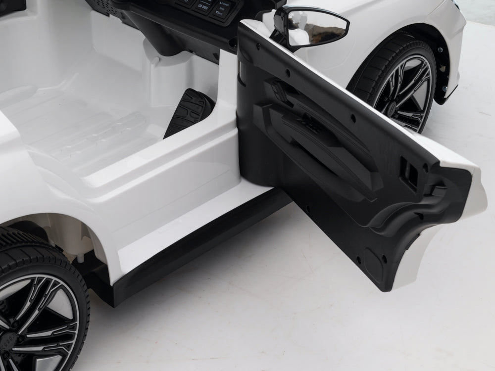 Audi RS e-tron GT 12V kinderauto – luxe elektrische sportwagen met muziekmodule & afstandsbediening | Kiddoplay