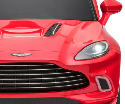 Aston Martin 12V kinderauto (rood) – elektrische kinderauto met rubberen banden, kunstleder zitje & afstandsbediening | Kiddoplay