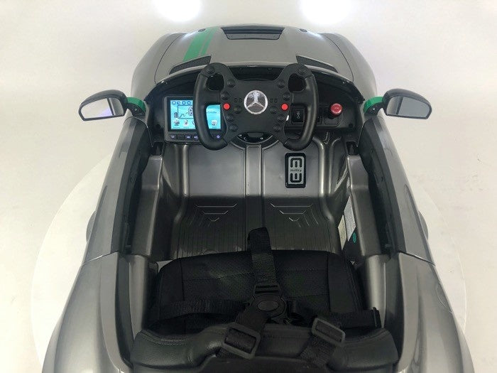 Mercedes-Benz GT4 AMG 12V kinderauto – met MP4 scherm, rubberen banden & kunstlederen zitje | Kiddoplay