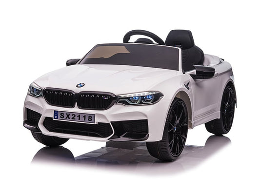 BMW M5 kinderauto 12V (wit) – rubberen banden, lederen zitje & 2.4GHz afstandsbediening | Kiddoplay