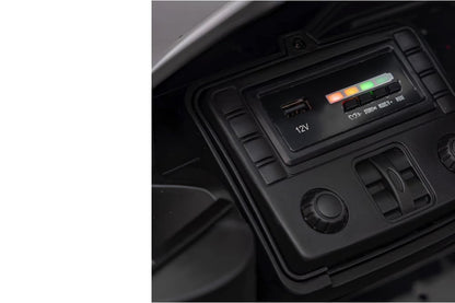 BMW M4 12V kinderauto – luxe elektrische sportwagen met rubberen banden, leren zitje & afstandsbediening | Kiddoplay