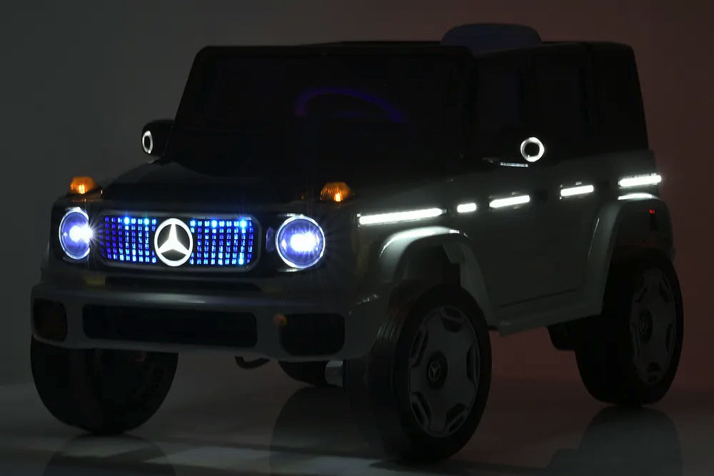 Mercedes Benz Eqg, 12 Volt Elektrische Kinderauto Met Rubberen Banden, Leder Zitje En Meer!